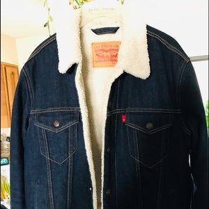 Levi’s Sherpa jean trucker jacket